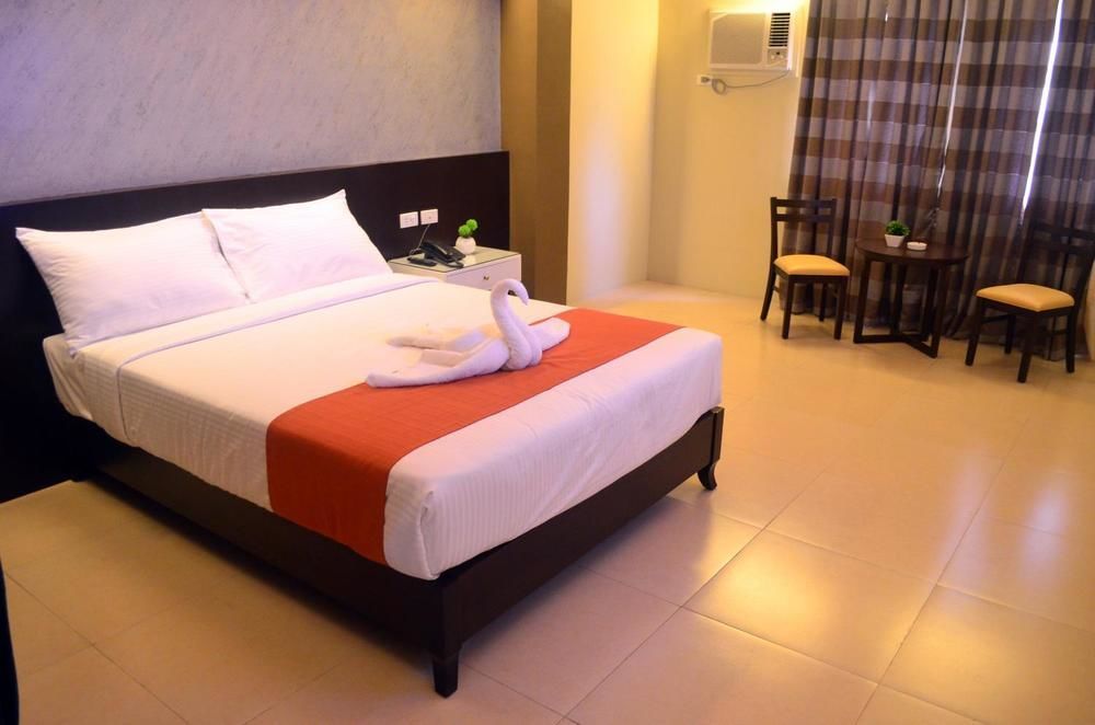 Grace Crown Hotel Ángeles Extérieur photo
