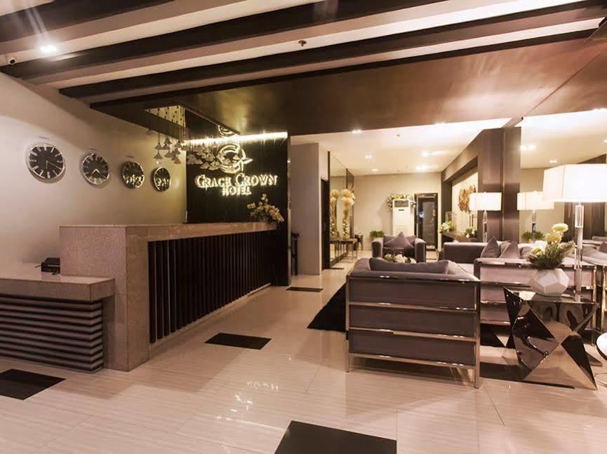 Grace Crown Hotel Ángeles Extérieur photo